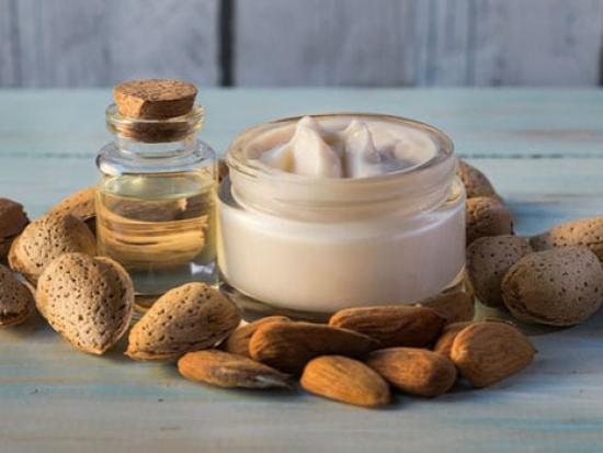 Complex van kostbare oliën en boters